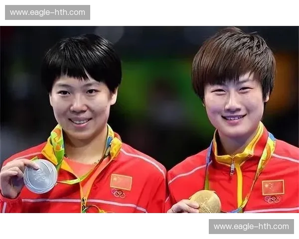 双子星的终极对垒：丁宁与李晓霞，那是乒坛最好的时代